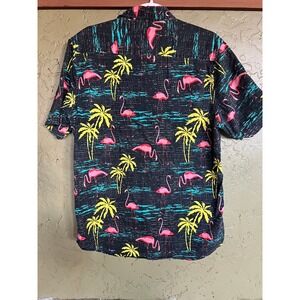 Quarry Mens Flamingo Palm NeonTropical Button Up Black Pink Short Sleeve L